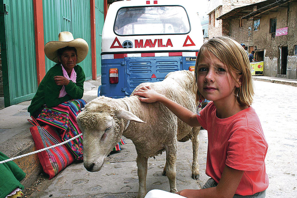 Santa Fe family takes learning on the road in epic adventure